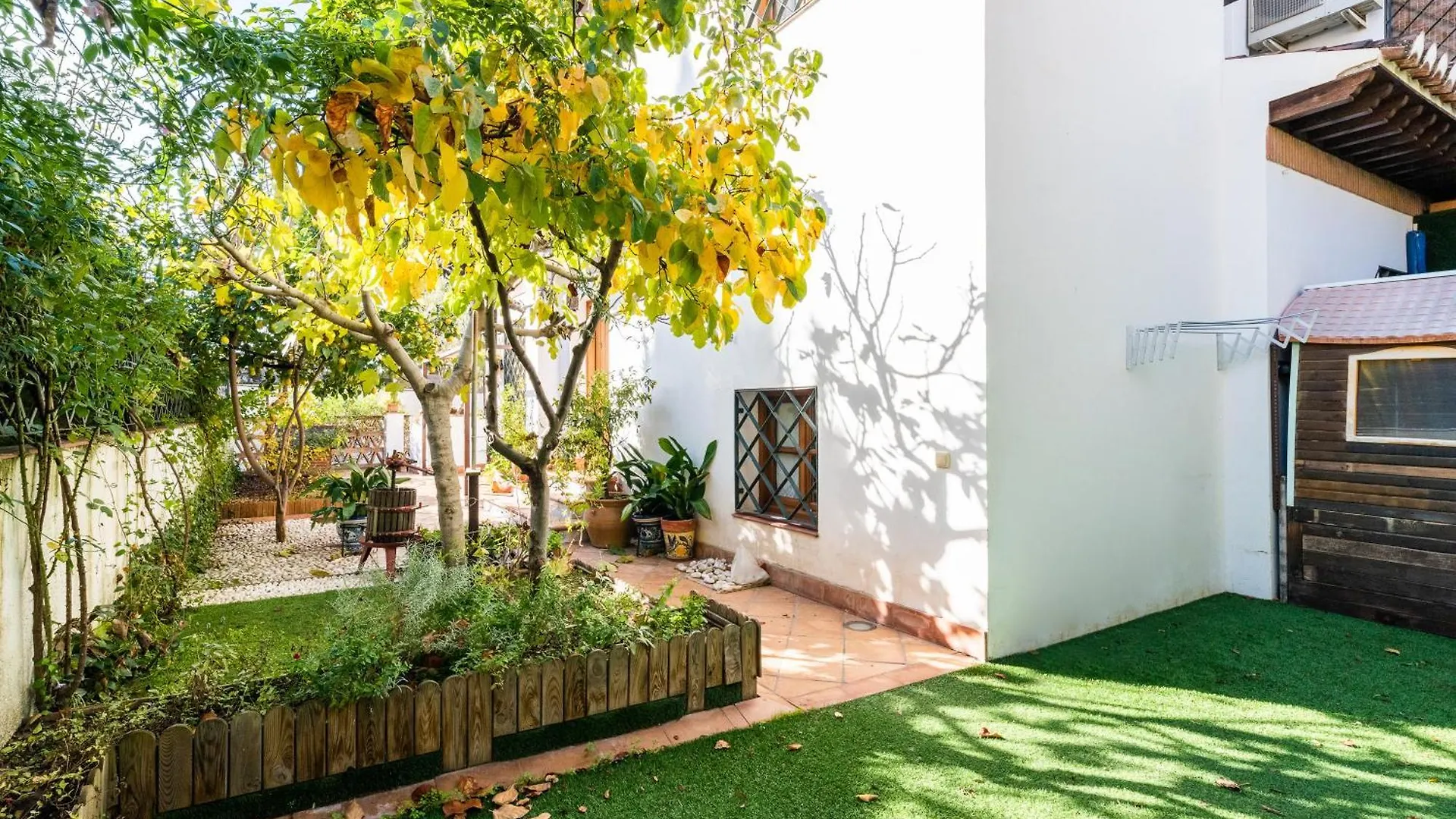 Luminoso Alhambra View Suite - El Laurel غرناطة شقة